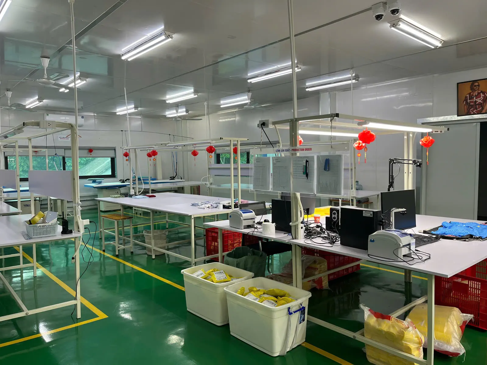 Xưởng in và thêu Onos